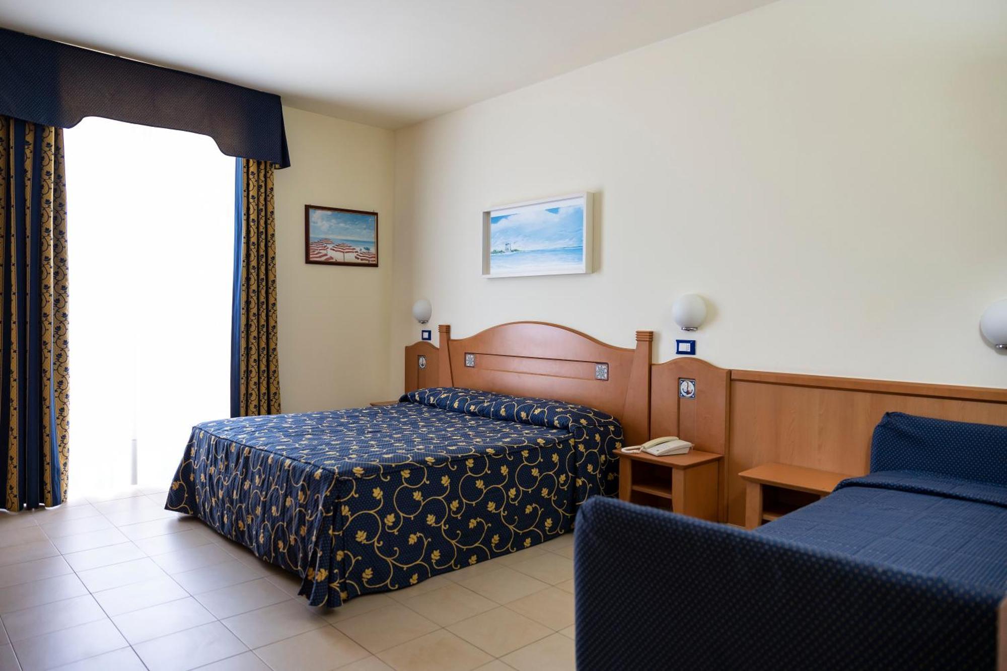 Blu Salento Village Sant Isidoro  Ruang foto