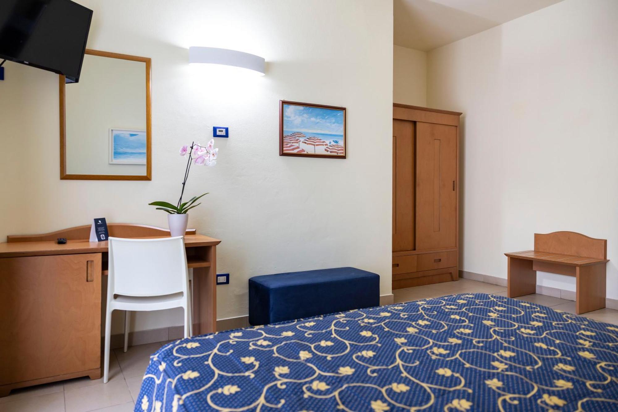 Blu Salento Village Sant Isidoro  Ruang foto