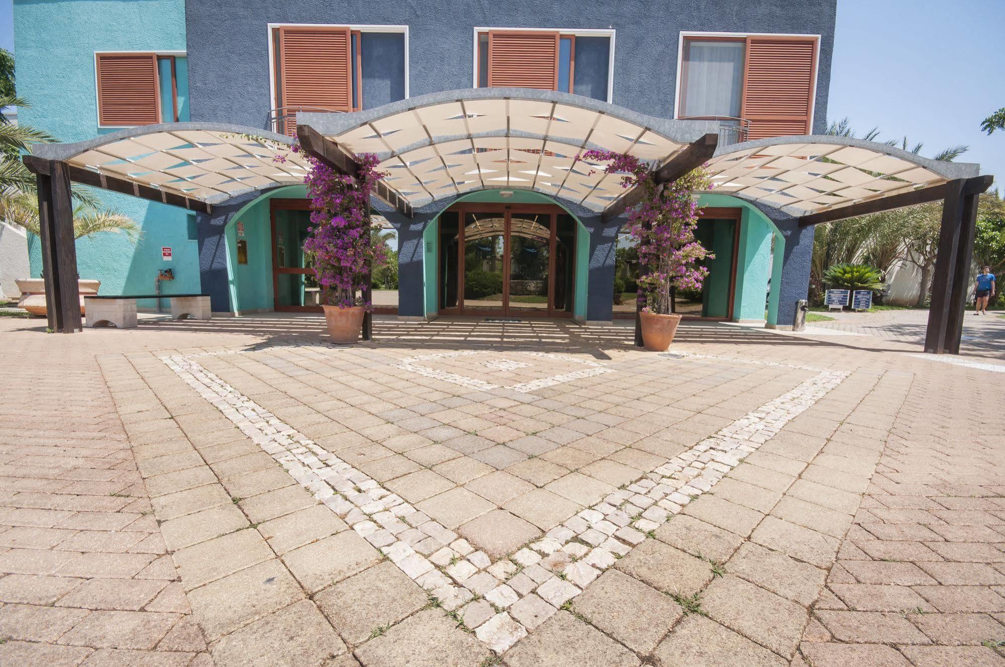 Blu Salento Village Sant Isidoro  Bagian luar foto